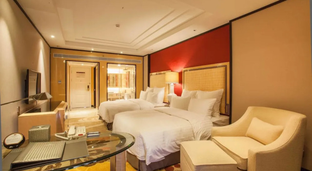Двухместный номер Deluxe с балконом Nanning Landmark Hotel