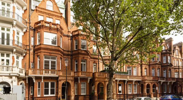 The Ebury Suite Next to Sloane Square