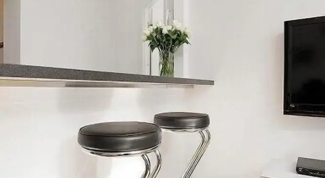 Апартаменты HH - Modern Apartments l City Center