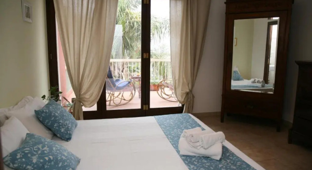 Route 114, Book Hotel Hotels in Sicily with Parking, Parking