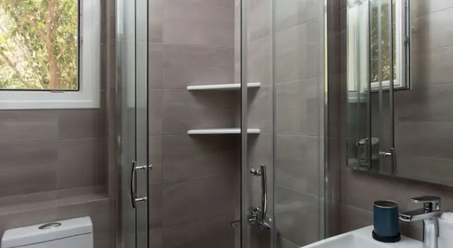 Апартаменты с балконом Venetia Apartments