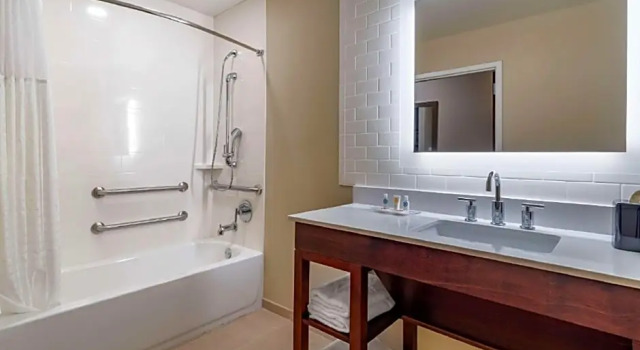 Люкс Comfort Suites Newnan