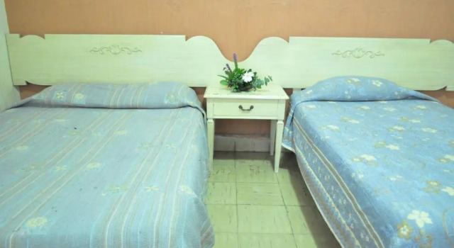 Четырёхместный номер Standard Hotel Metropolitan I