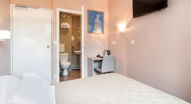 Одноместный номер Standard Hotel Americain