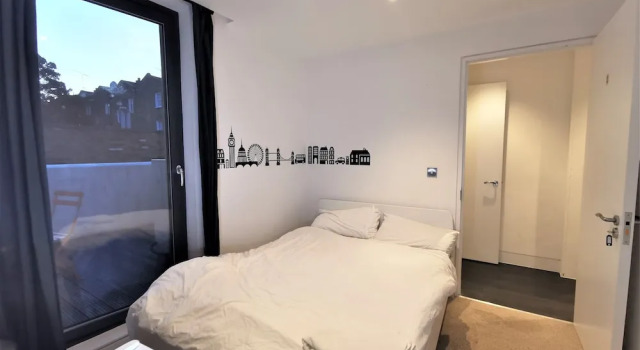 Номер Standard Double Room with Balcony - 3c
