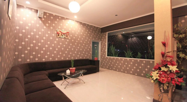 Sun Palace Hotel, Book Hotel 3-Star Hotels in East Java, 3*
