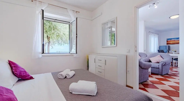 Nice Apartment in Dingac With 2 Bedrooms, Internet and Outdoor Swimming Pool