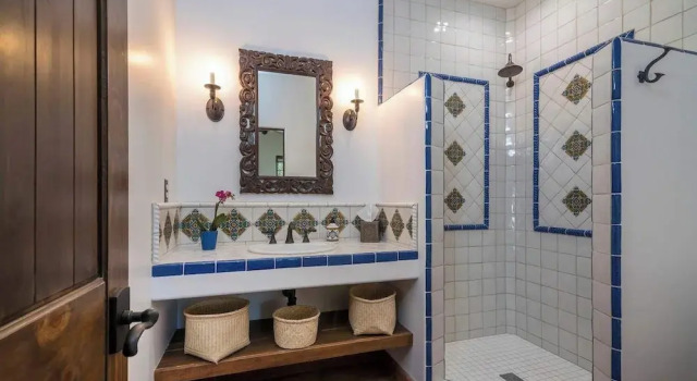 Коттедж Casa de Lujo - Spanish Seaside Retreat