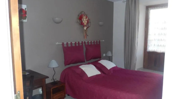 Четырёхместный номер Standard Chambres dhôtes les Clapas