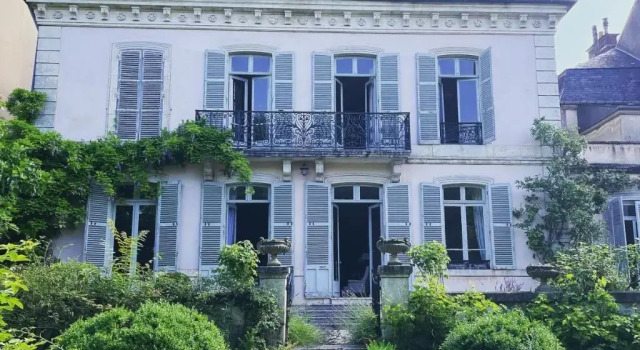 Belle Fontaine
