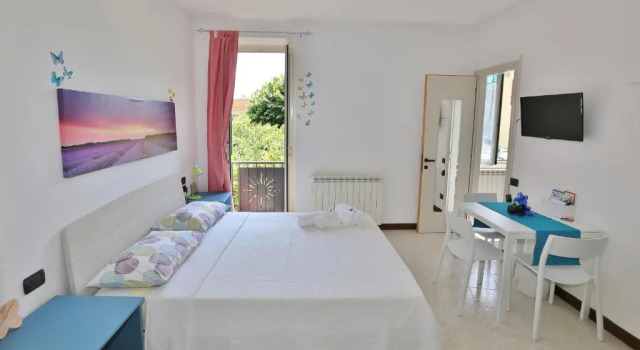 Camera Molly, Varaa Hotelli 3 tähden hotellit kohteessa Piemonte, 3*