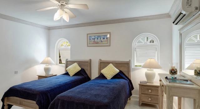 Forest Hills 33 by Barbados Sotheby's International Realty, Prenota Hotel Hotel a Saint James con piscina, Piscina