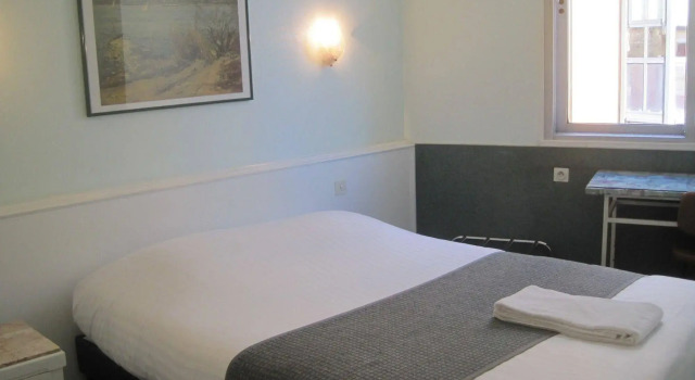 Citotel Lion D'or, Забронировать Отель Отели Лиможа с парковкой, рядом с Церковь Сен-Мишель-де-Лион, Парковка