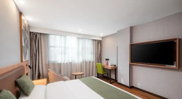 Люкс GreenTree Inn Express Hotel (Huai'an First Hospital Huaiyin Normal Beijing North Road)