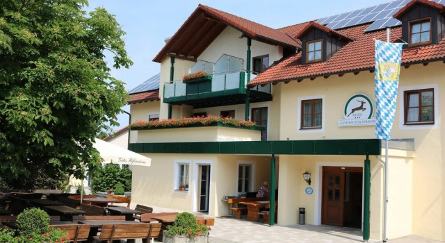 Hotel Gasthof zum Hirschen, Buchen Sie Hotel Hotels in Altmühltal mit Pool, Schwimmbad