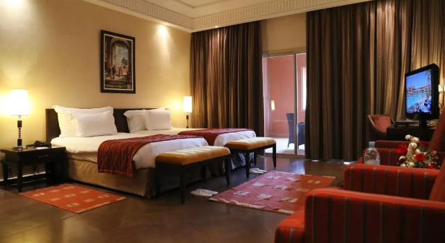 Трёхместный номер Deluxe Kenzi Menara Palace & Resort