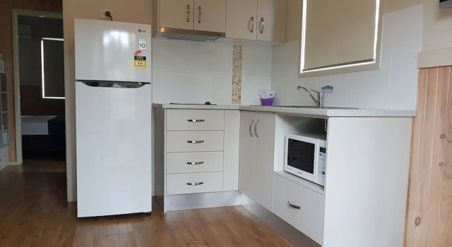 Номер Standard с видом на залив Horseshoe Bay Resort