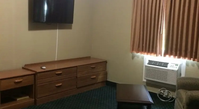 Номер Economy Holland Inn and Suites