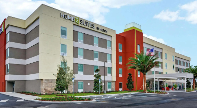 Двухместный номер Standard Home2 Suites By Hilton Daytona Beach Speedway