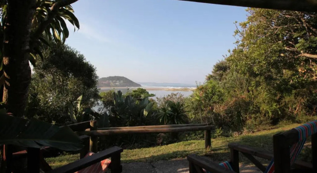 Коттедж с 2 комнатами Buccaneers Beach Lodge, Chintsa, South Africa