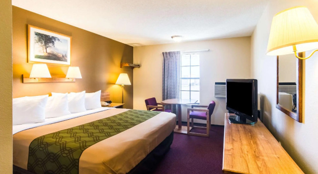 Двухместный номер Standard Econo Lodge Dumas