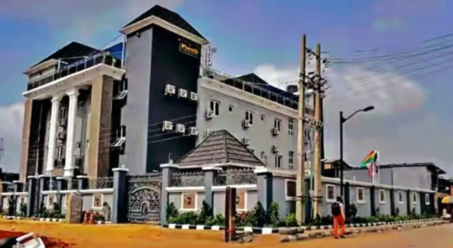 Perch Hotel And Suites