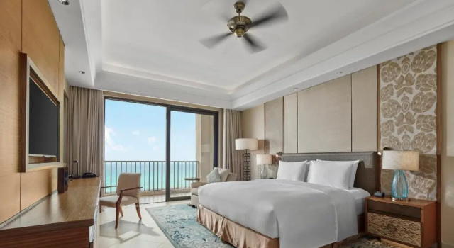 Двухместный полулюкс Hilton Haikou Meilan