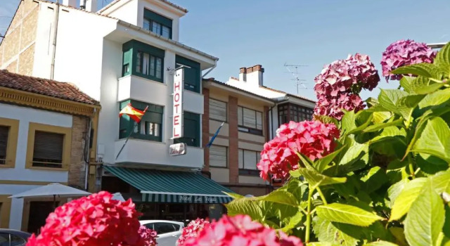 Hotel Las Vegas, Réserver Hôtel Colunga Costa Verde