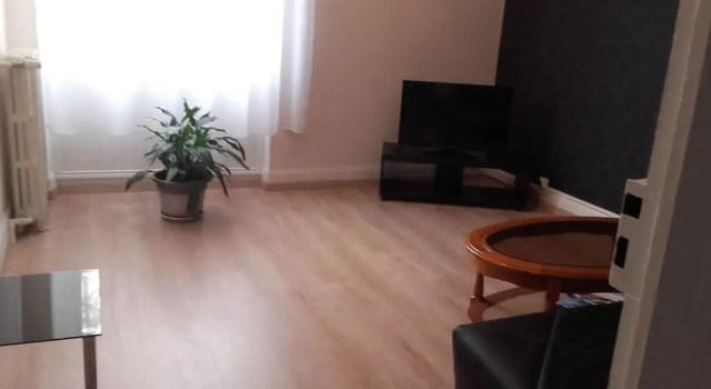 Appartement F 2, Rezerwuj Apartament Vichy 