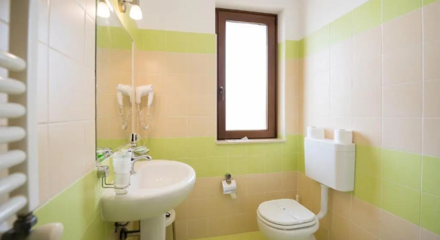 Номер Standard Valle Himara