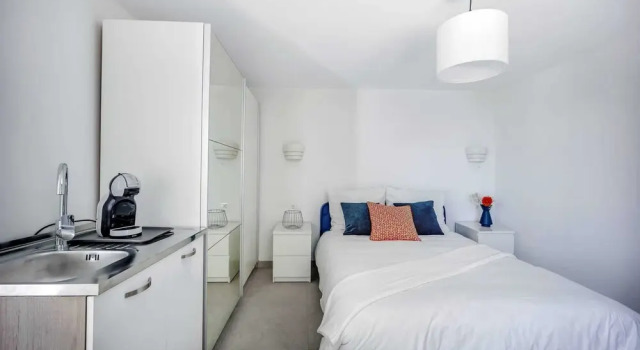 Elegant Tranquil Okrug Gornji Apartments