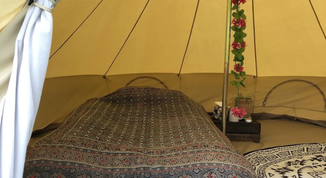 Cosy Glamping 4m Bell Tent in Rural Herefordshire, Boek Camping Campings & glamping in Merseyside, Camping