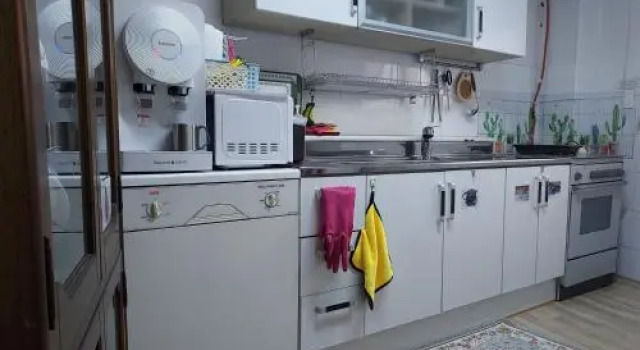 J&J Guesthouse, Забронировать Отель Отели Чонджу 3 звезды, рядом с Конфуцианская школа хянгё в Чонджу, 3*