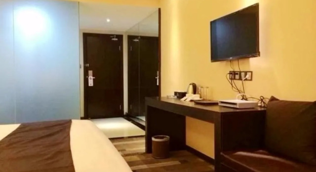 Colorful Summer Hotel, Prenota Hotel Hotel a Beihai con parcheggio, Parcheggio
