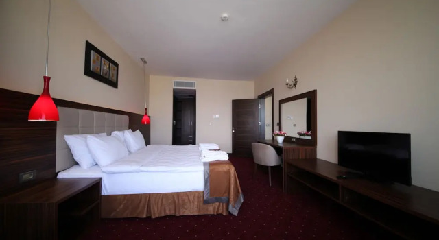 Люкс с балконом Safa Sorgun Thermal Hotel Wellness & SPA