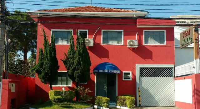 Hotel Malibu (ADULT ONLY)