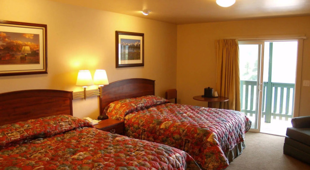 Flying Saddle Resort