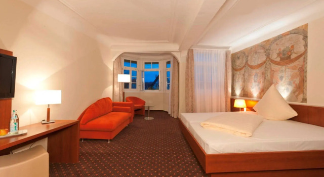 Stadt-gut-Hotel Gasthof Goldener Adler, Reservar Hotel Schwabisch Hall Swabian Forest