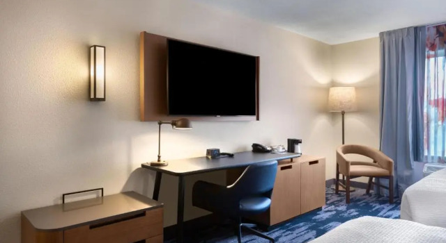 Четырёхместный номер Standard Fairfield Inn & Suites Elizabeth City