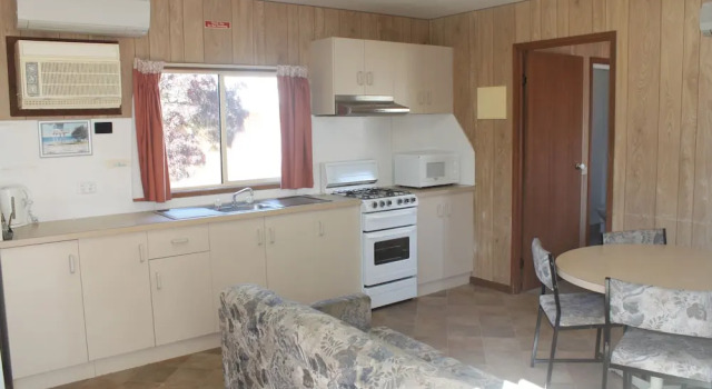 Вилла с 2 комнатами Capital Country Holiday Park