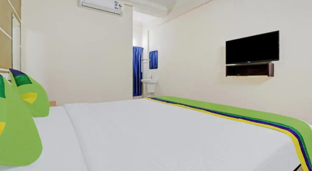 Номер Standard Treebo Thoduvas Star Plaza Cochin Airport