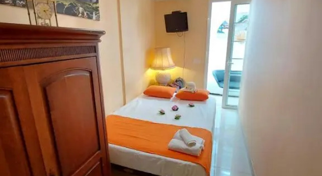 Апартаменты Adeje House 2 bedrooms, Wifi Free