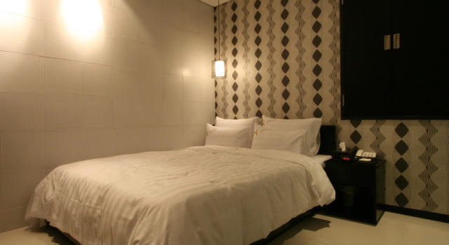 Двухместный номер Standard Shinchon Y Hotel