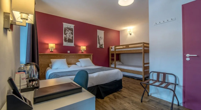 Семейный номер Standard с балконом Hôtel Le Marintan
