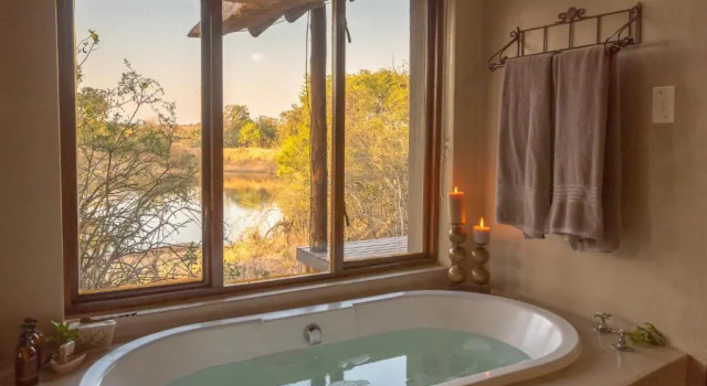 Люкс Waterbuck Game Lodge Thornybush Nature Reserve