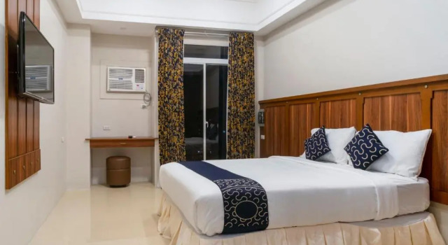 Двухместный номер Superior Capital O 460 World Palace Hotel