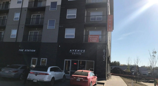 Ramada by Wyndham Fort McMurray, Забронировать Отель Отели Northern Alberta 3 звезды, 3*