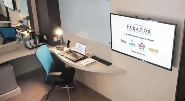 Business Doppel Zimmer mit Balkon Vega Hotel Gading Serpong