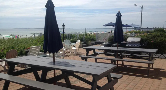 Номер Standard Sandpiper Beachfront Motel