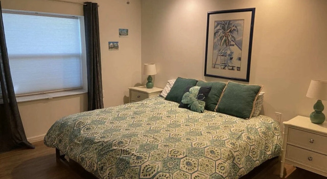 Shanti 2- Cute Cozy Close to Beach